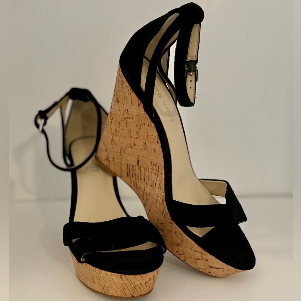 Nine West black suede wedge sandals - size 6